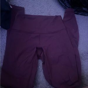 lululemon wunder under maroon size 4 23”